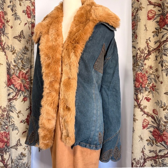 Faded Glory Jackets & Blazers - Faded Glory Blue Denim Coat with tan Faux Fur Trim and Boho Floral Embroidery